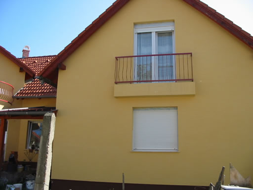 Szentendre - Eladott/Kiadott - Családiház