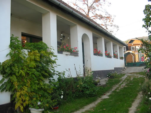 Pomáz - Törölt - Családiház