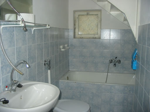 Leányfalu - Felfüggesztve - Üdülő