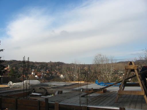 Csobánka - Felfüggesztve - Ikerház