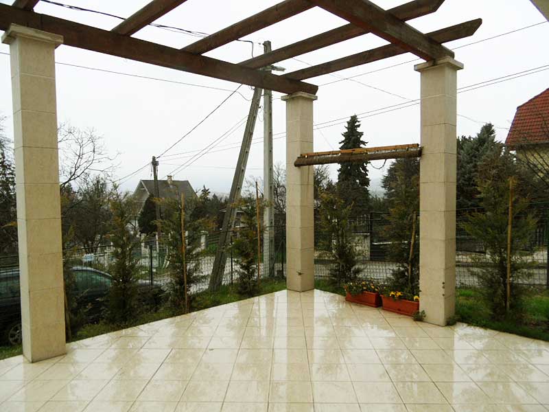 Szentendre - Eladott/Kiadott - Családiház