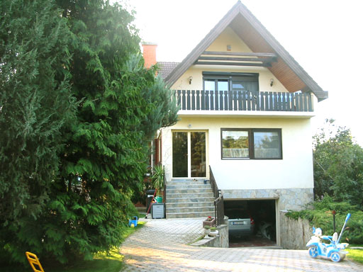 Szentendre - Eladott/Kiadott - Családiház