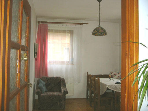 Pomáz - Eladott/Kiadott - Családiház