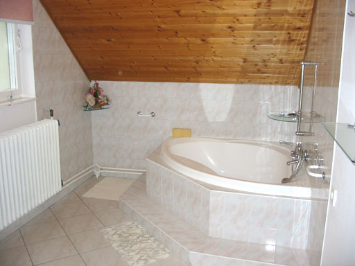Szentendre - Eladott/Kiadott - Családiház