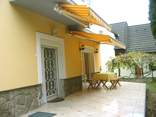Szentendre - Eladott/Kiadott - Családiház