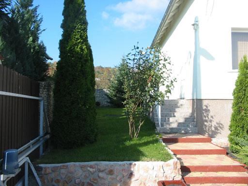 Pomáz - Törölt - Családiház