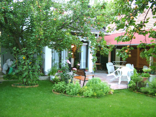 Szentendre - Eladott/Kiadott - Családiház