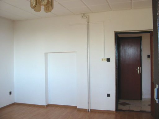 Szentendre - Felfüggesztve - Családiház