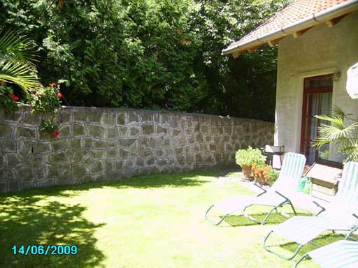 Szentendre - Eladott/Kiadott - Családiház