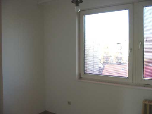 Szentendre - Eladott/Kiadott - T�rsash�zi lak�s