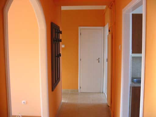 Szentendre - Eladott/Kiadott - T�rsash�zi lak�s