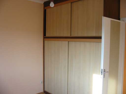 Szentendre - Eladott/Kiadott - T�rsash�zi lak�s
