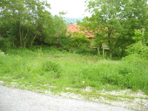 Szentendre - Elad� - Lak��v. telek