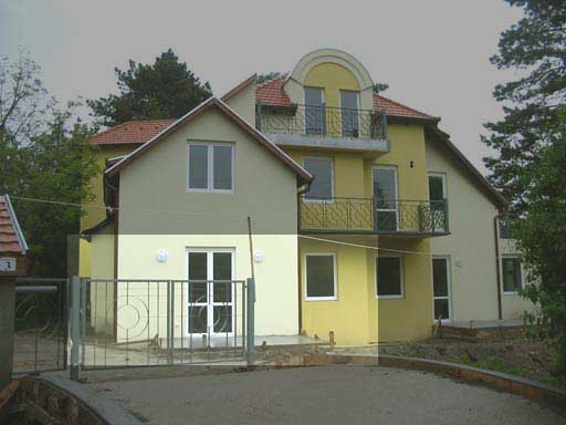 Szentendre - Eladott/Kiadott - Társasházi lakás