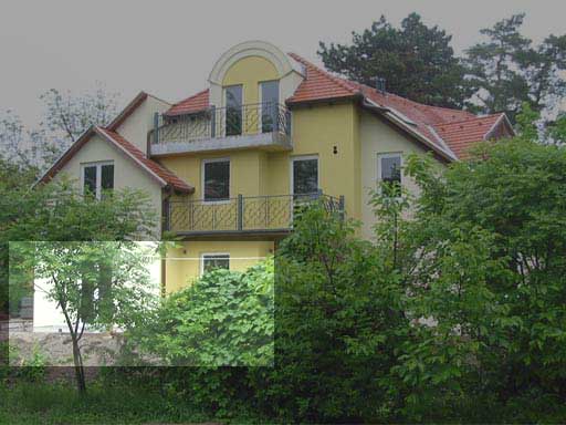 Szentendre - Eladott/Kiadott - Társasházi lakás