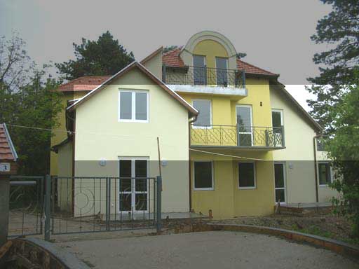Szentendre - T�rsash�zi lak�s