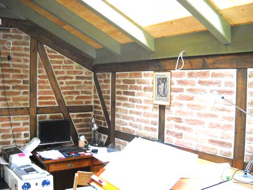 Szentendre - Felfüggesztve - Családiház