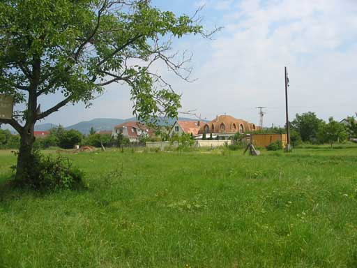 Szentendre - Elad� - Lak��v. telek