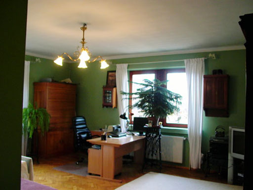 Szentendre - Felfüggesztve - Családiház