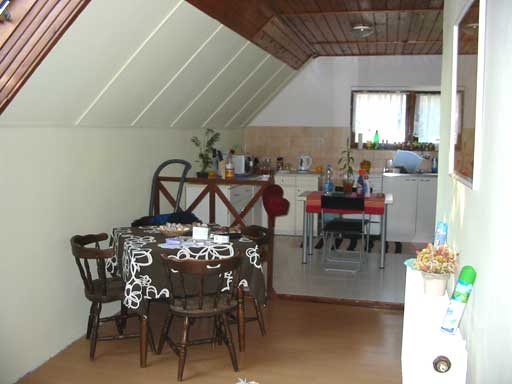 Szentendre - Felfüggesztve - Családiház