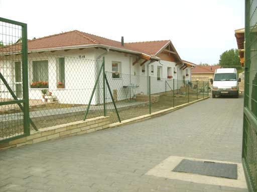 Pomáz - Törölt - Ikerház