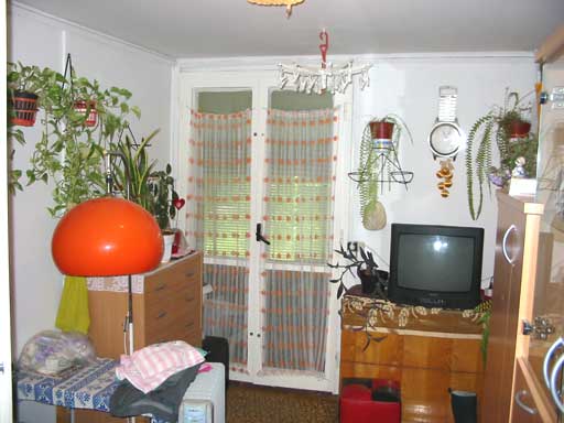 Pomáz - Felfüggesztve - Üdülő