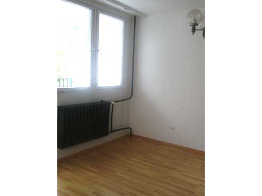Budapest - Eladott/Kiadott - Lakótelepi lakás