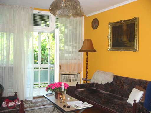 Szentendre - Elad� - T�rsash�zi lak�s