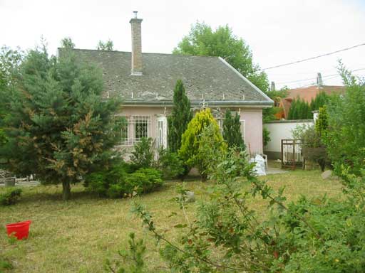 Szentendre - Elad� - Csal�dih�z