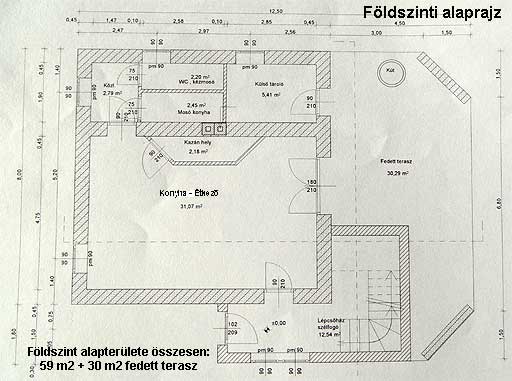 Szentendre - Felfüggesztve - Családiház