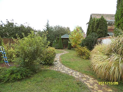 Budakalász - Eladott/Kiadott - Családiház