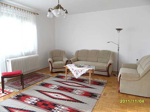 Szentendre - Eladott/Kiadott - Családiház