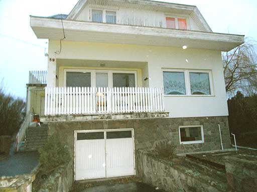 Szentendre - Elad� - Csal�dih�z
