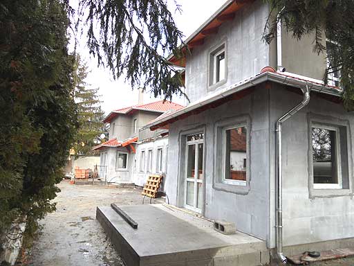 Szentendre - Eladott/Kiadott - Ikerház