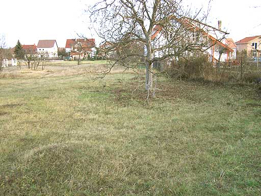 Budakal�sz - Lak��v. telek