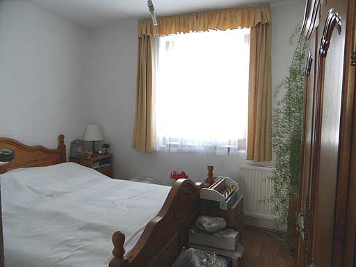 Szentendre - Felfüggesztve - Családiház