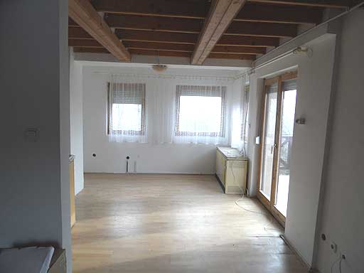 Szentendre - Felfüggesztve - Családiház