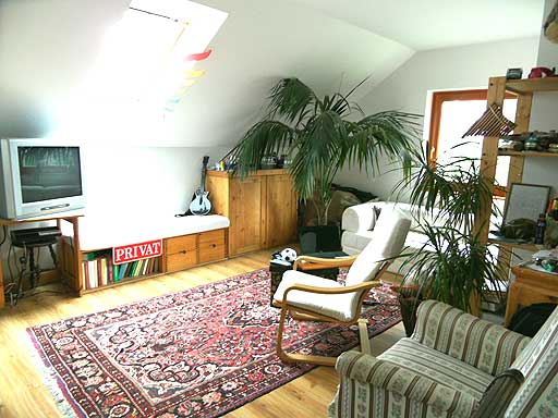 Szentendre - Felfüggesztve - Családiház