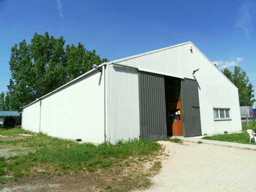 Pom�z - Ipari ingatlan