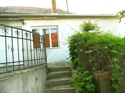 Szentendre - Csal�dih�z