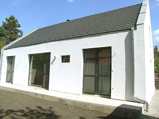 Szentendre - Felfüggesztve - Családiház