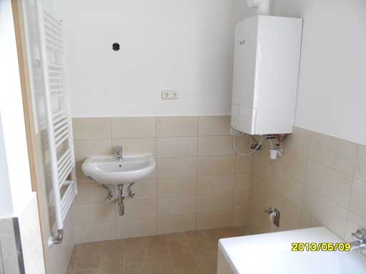 Szentendre - Eladott/Kiadott - T�rsash�zi lak�s