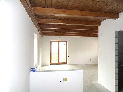 Szentendre - Eladott/Kiadott - T�rsash�zi lak�s