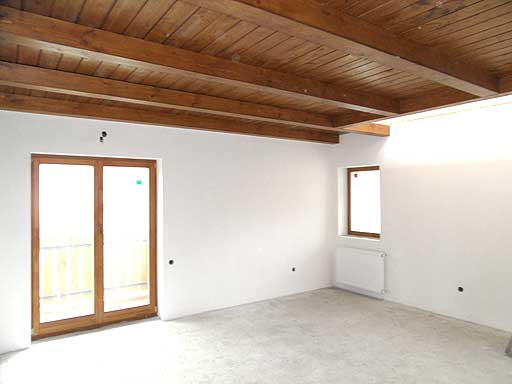 Szentendre - Eladott/Kiadott - T�rsash�zi lak�s