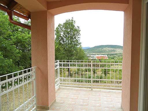 Szentendre - Eladott/Kiadott - Csal�dih�z