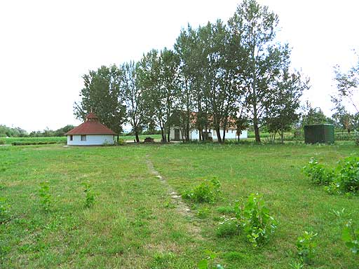 Szentendre - Felfüggesztve - Családiház