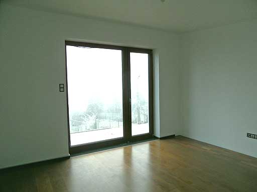 Szentendre - Felfüggesztve - Családiház