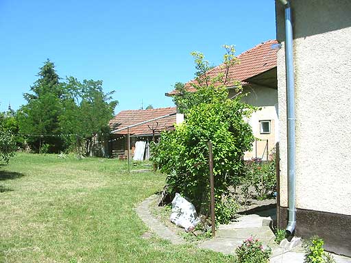 Battonya - Eladott/Kiadott - Családiház