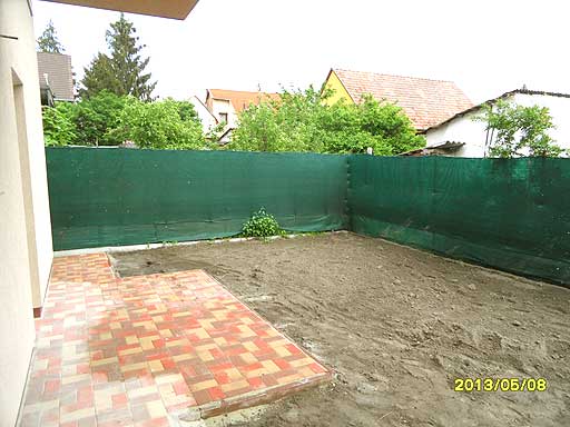 Szentendre - Eladott/Kiadott - Ikerház