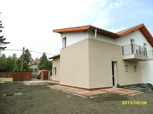 Szentendre - Eladott/Kiadott - Ikerház